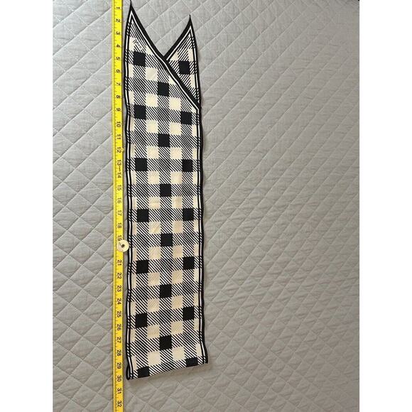 Women's Usna Scarf Black And White Geometric - Picture 3 of 5